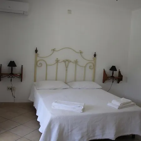 Com Piscinas - Quintinha Do * 奎特里拉