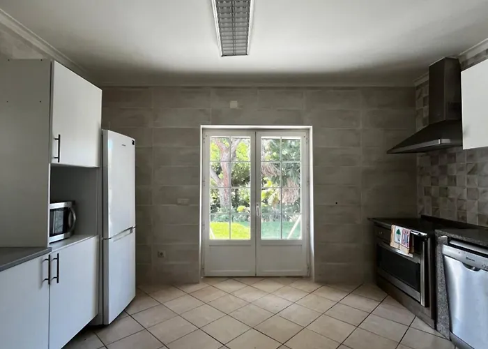 Com Piscinas - Quintinha Do クアルテイラ