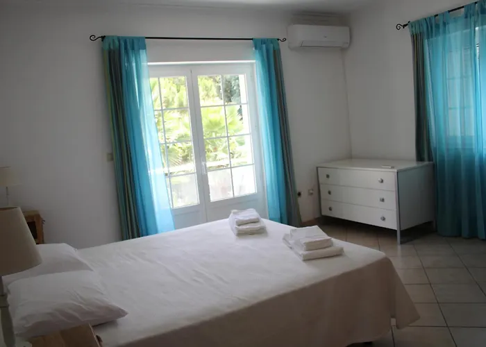 Com Piscinas - Quintinha Do * Quarteira